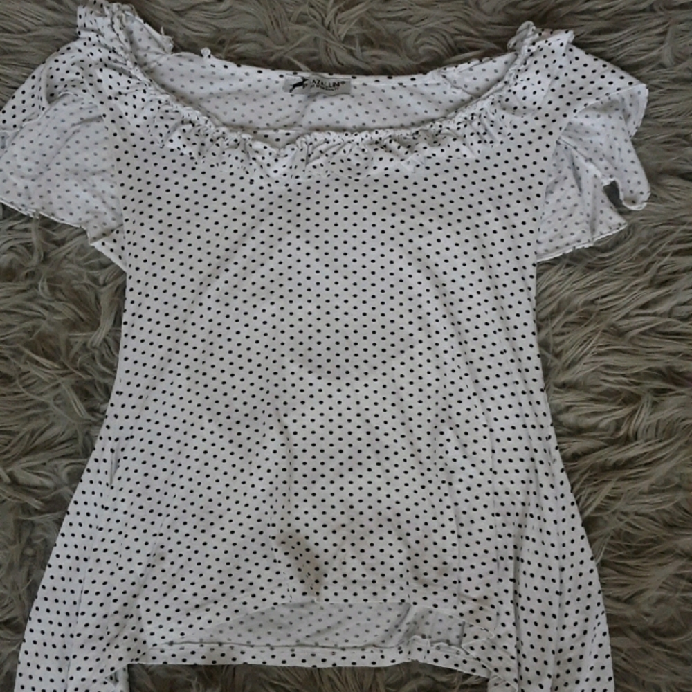 Pokadot summer shirt